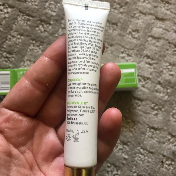 GOLDFADEN MD solution lip therapy restoring lip balm 15ml - Picture 7 of 8